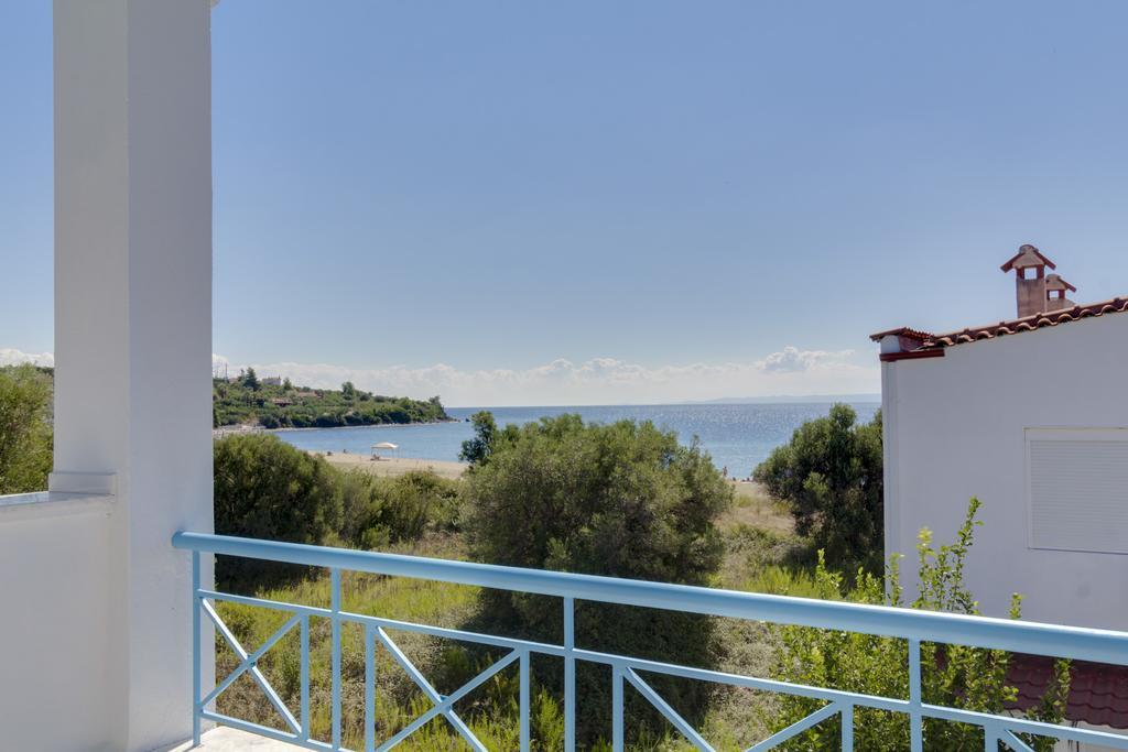 Alexger Gerakini Beach House View Екстериор снимка